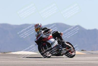 media/Oct-13-2025-Moto Forza (Mon) [[a66d839500]]/3-B Group/Session 4 (Turn 9)/
